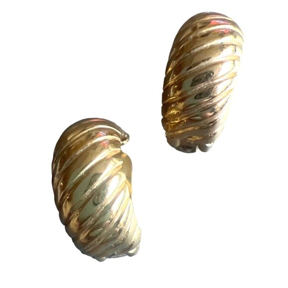 Vintage Bergere Half Hoop Gold Tone Ribbed Clip-On Earrings Classic Grannycore M - Picture 2 of 9